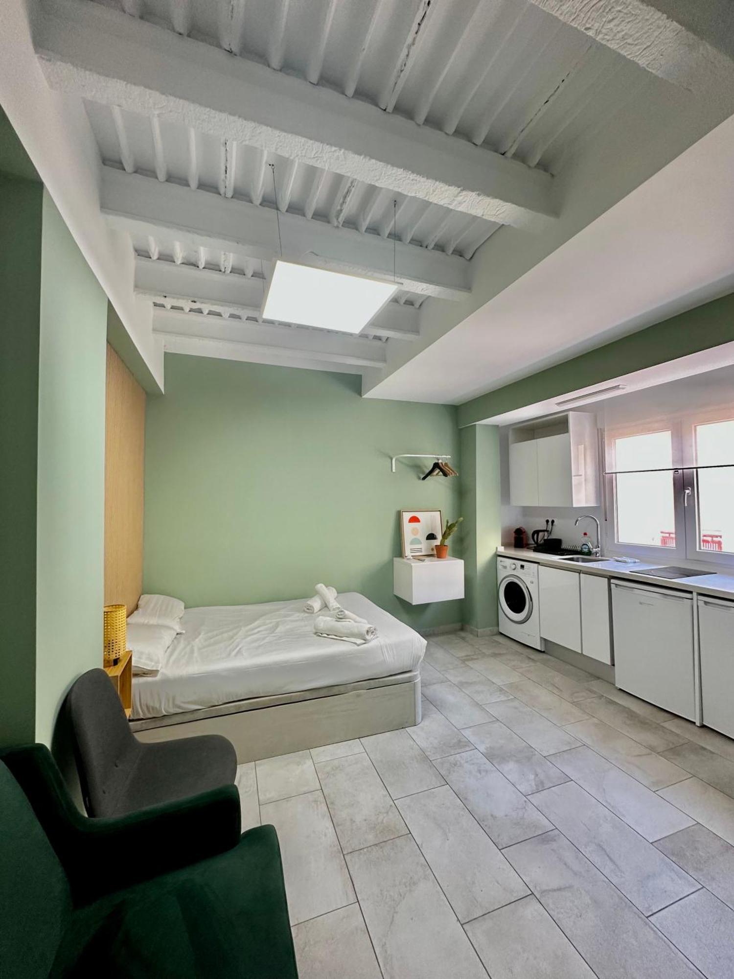 Lovely Studio Apartment 말라가 외부 사진