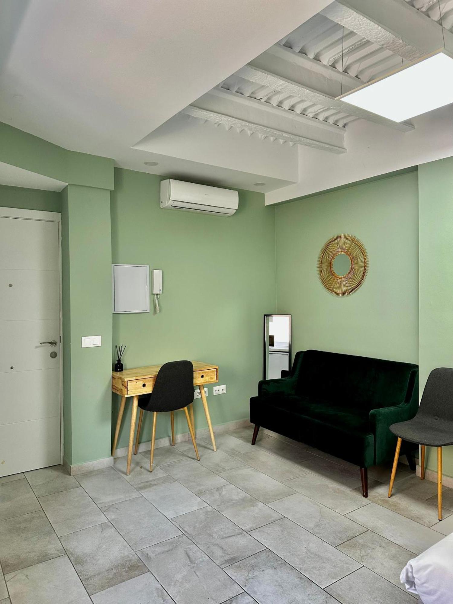 Lovely Studio Apartment 말라가 외부 사진